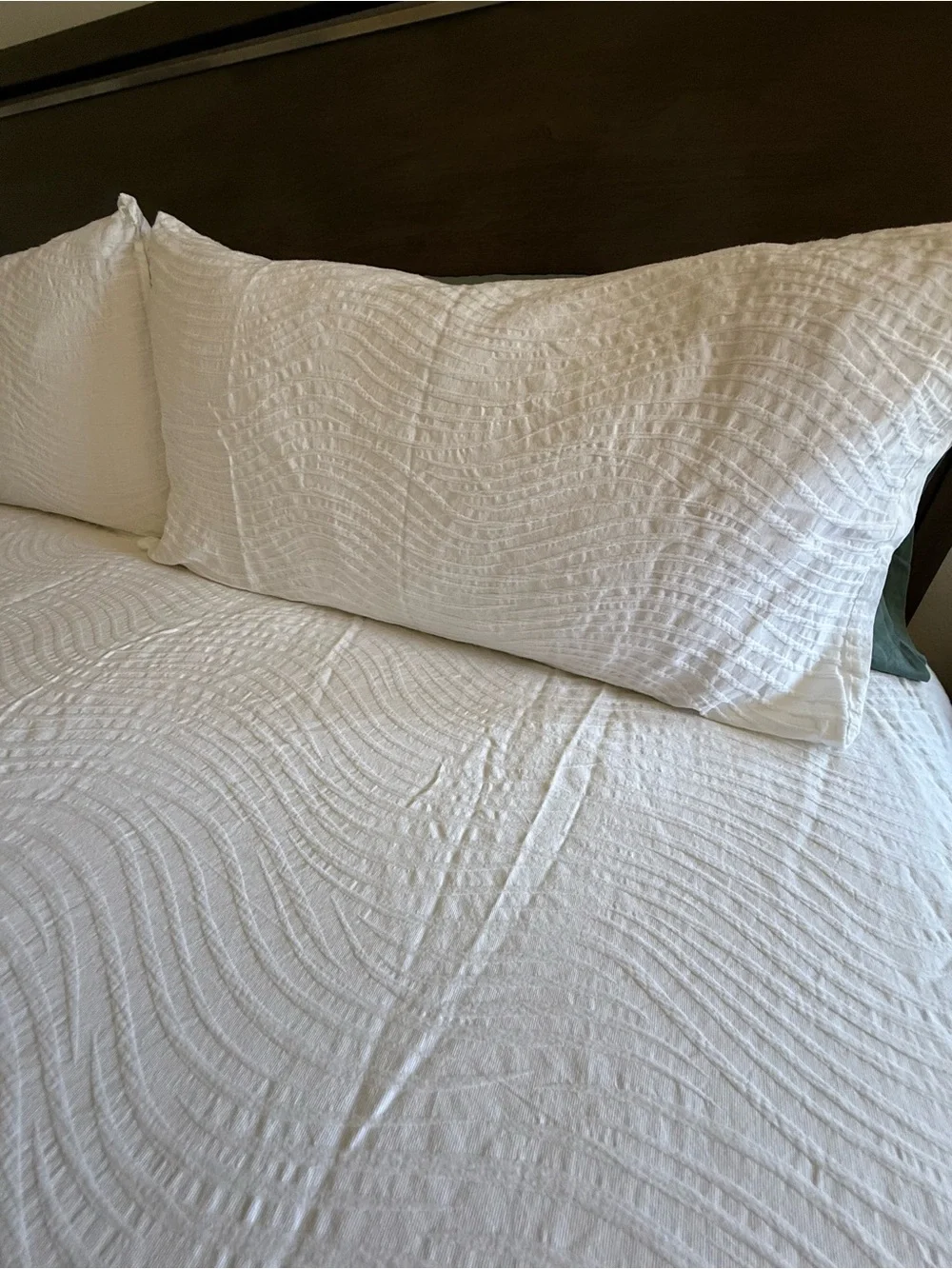 Brooks Brothers Textured White Cotton Duvet & Sham Set, king